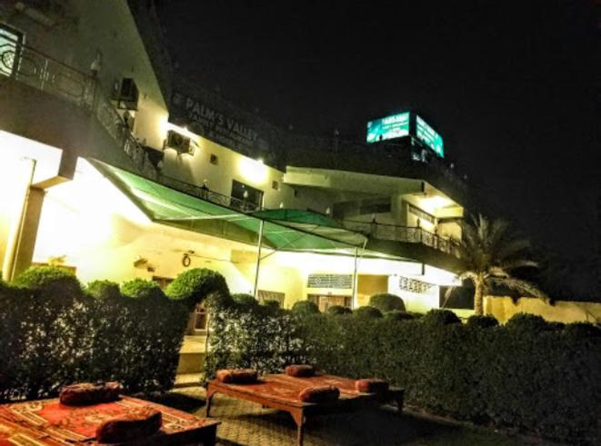 Sukkur Palm Valley Hotel المظهر الخارجي الصورة